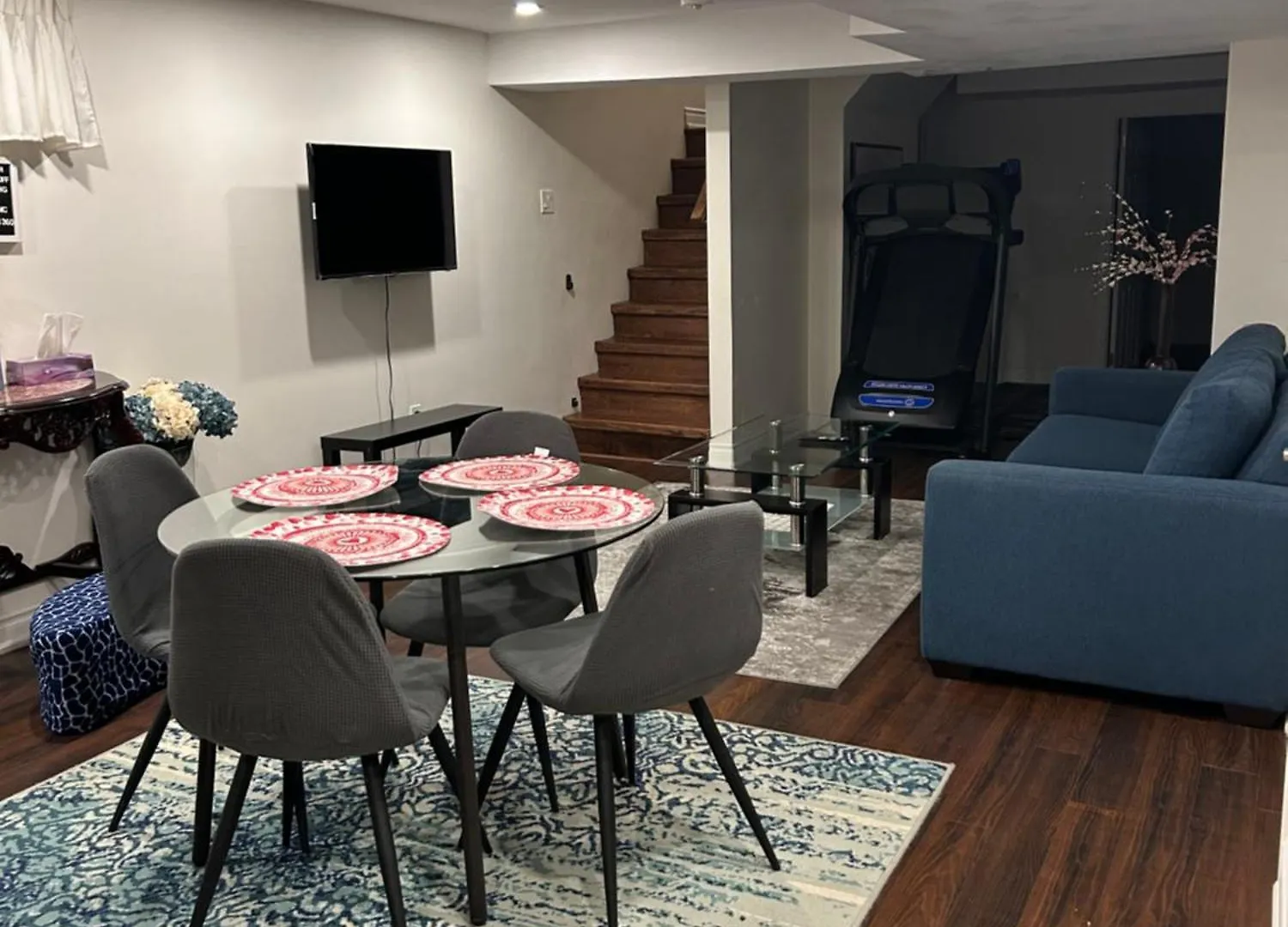 아파트 Beautiful Lower Level 2 Bedroom Aprt 토론토 캐나다
